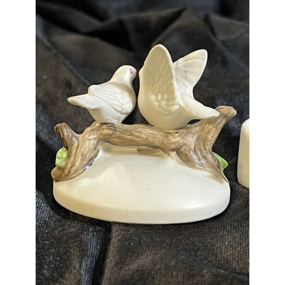 Vintage LEFTON Love Birds Trinket‎ Box Ceramic Lidded White (2228)